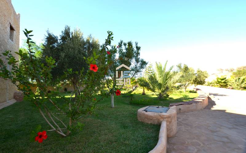 Villa 4 ch_VNA_Hrarta (15)